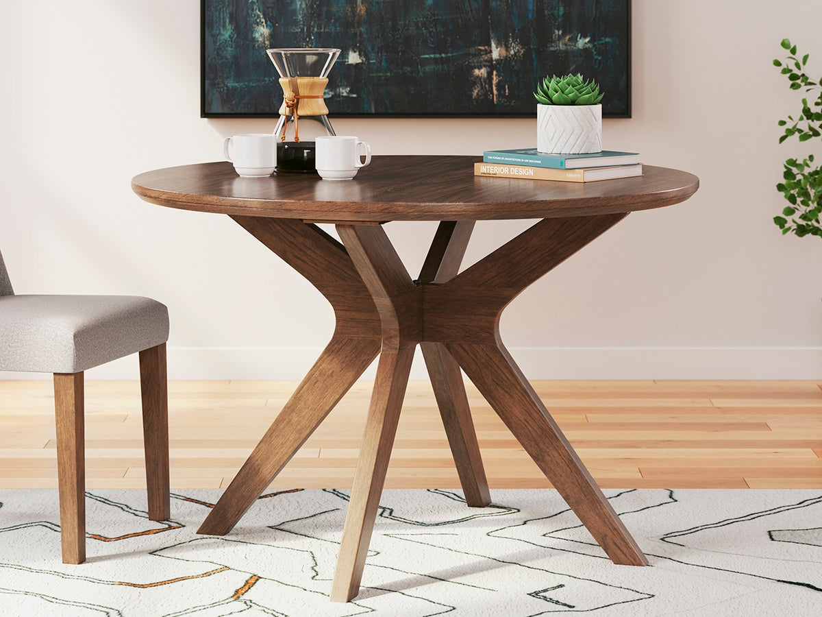 Bradenton Furniture Outlet - Ashley Furniture - Lyncott Dining Room - Round Dining Room Table / Brown - D615-15
