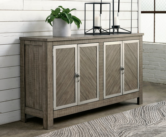 Bradenton Furniture Outlet - Ashley Furniture - Krystanza Dining Room - Rectangular Dining Room Table / Weathered Gray - D766-25