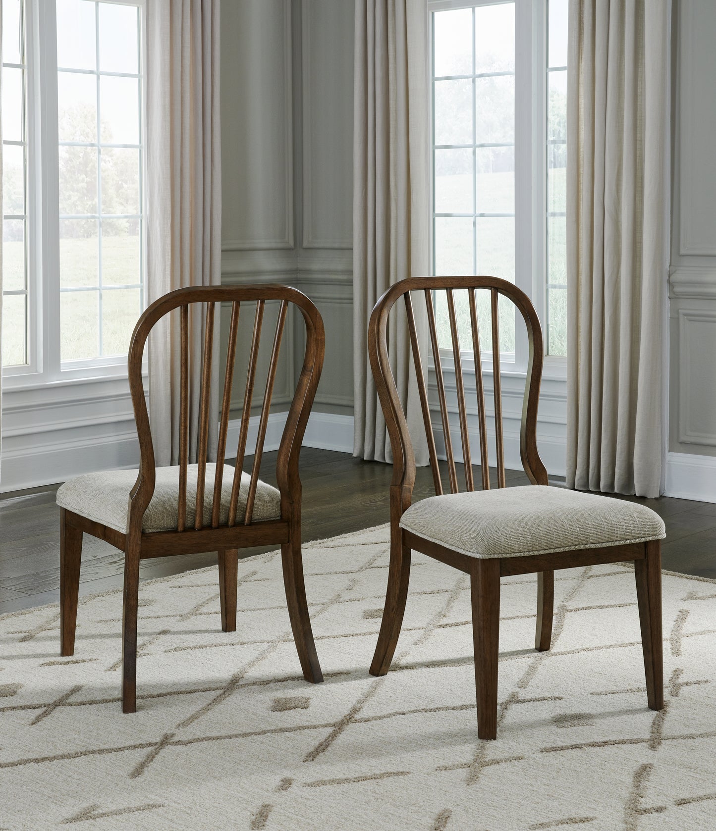 Bradenton Furniture Outlet - Ashley Furniture - Sturlayne Dining Room - Dining Chair (Set of 2) / Brown - D787-01X2