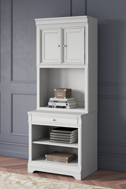Bradenton Furniture Outlet - Ashley Furniture - Kanwyn Bookcase - Bookcase / Whitewash - H777H7