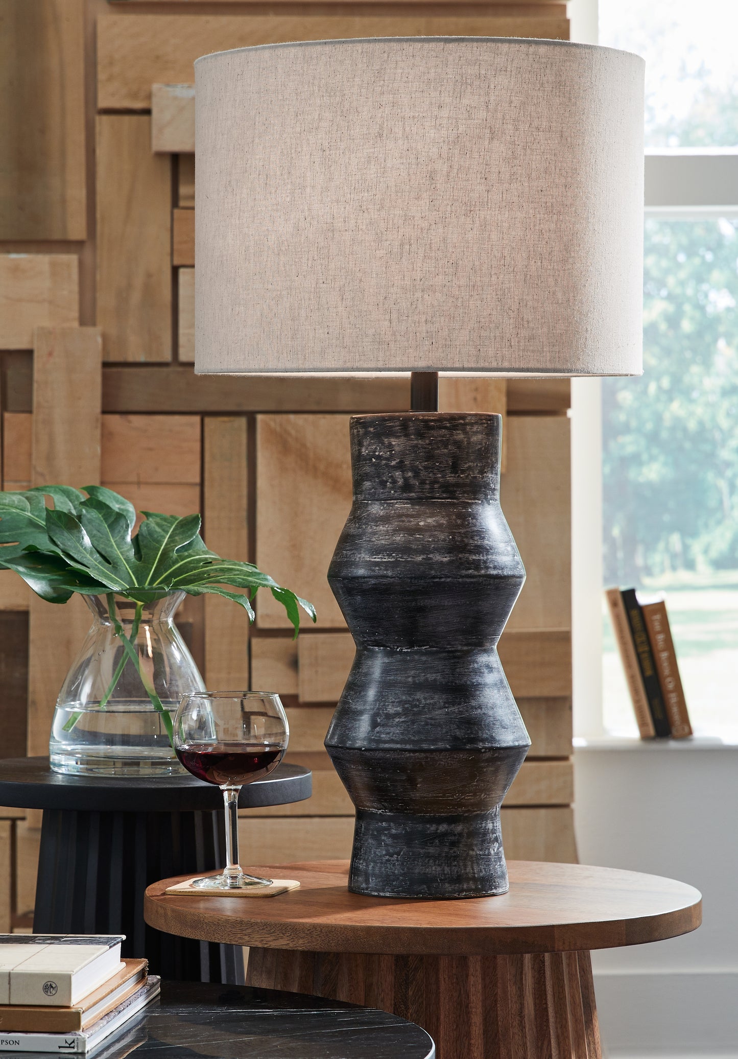 Bradenton Furniture Outlet - Ashley Furniture - Kerbert Lighting - 2-Piece Lamp Set / Distressed Black - L100824X2
