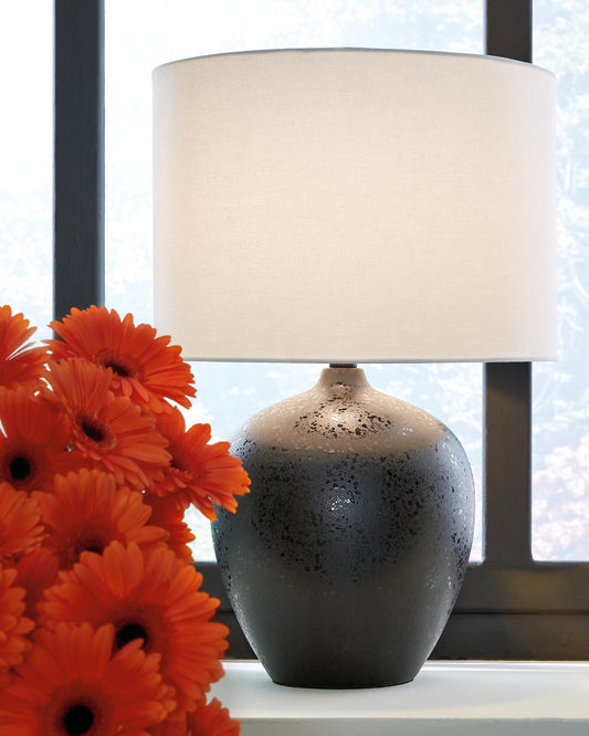 Bradenton Furniture Outlet - Ashley Furniture - Ladstow Lighting - Table Lamp (Set of 2) / Black - L123894X2