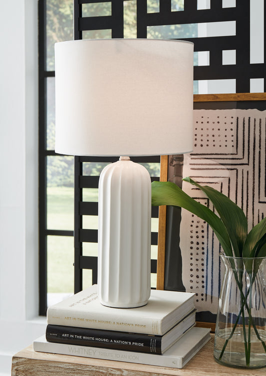 Bradenton Furniture Outlet - Ashley Furniture - Clarkland Lighting - Ceramic Table Lamp (Set of 2) / White - L177974