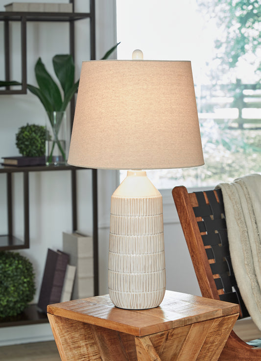 Bradenton Furniture Outlet - Ashley Furniture - Willport Lighting - Ceramic Table Lamp (Set of 2) / Off White - L177994
