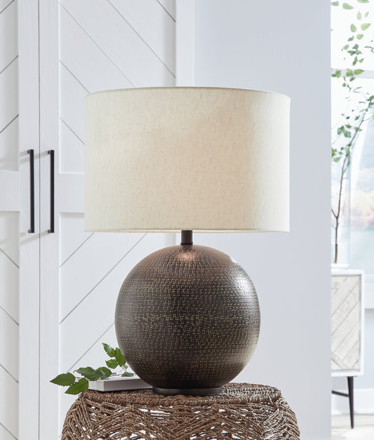 Bradenton Furniture Outlet - Ashley Furniture - Hambell Lighting - Table Lamp (Set of 2) / Black/Gold Finish - L207434X2