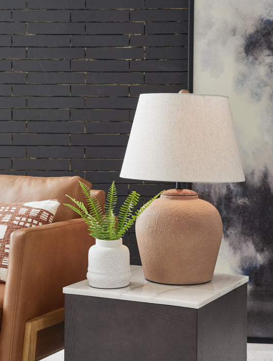 Bradenton Furniture Outlet - Ashley Furniture - Scantor Lighting - Table Lamp (Set of 2) / Rust - L207464X2