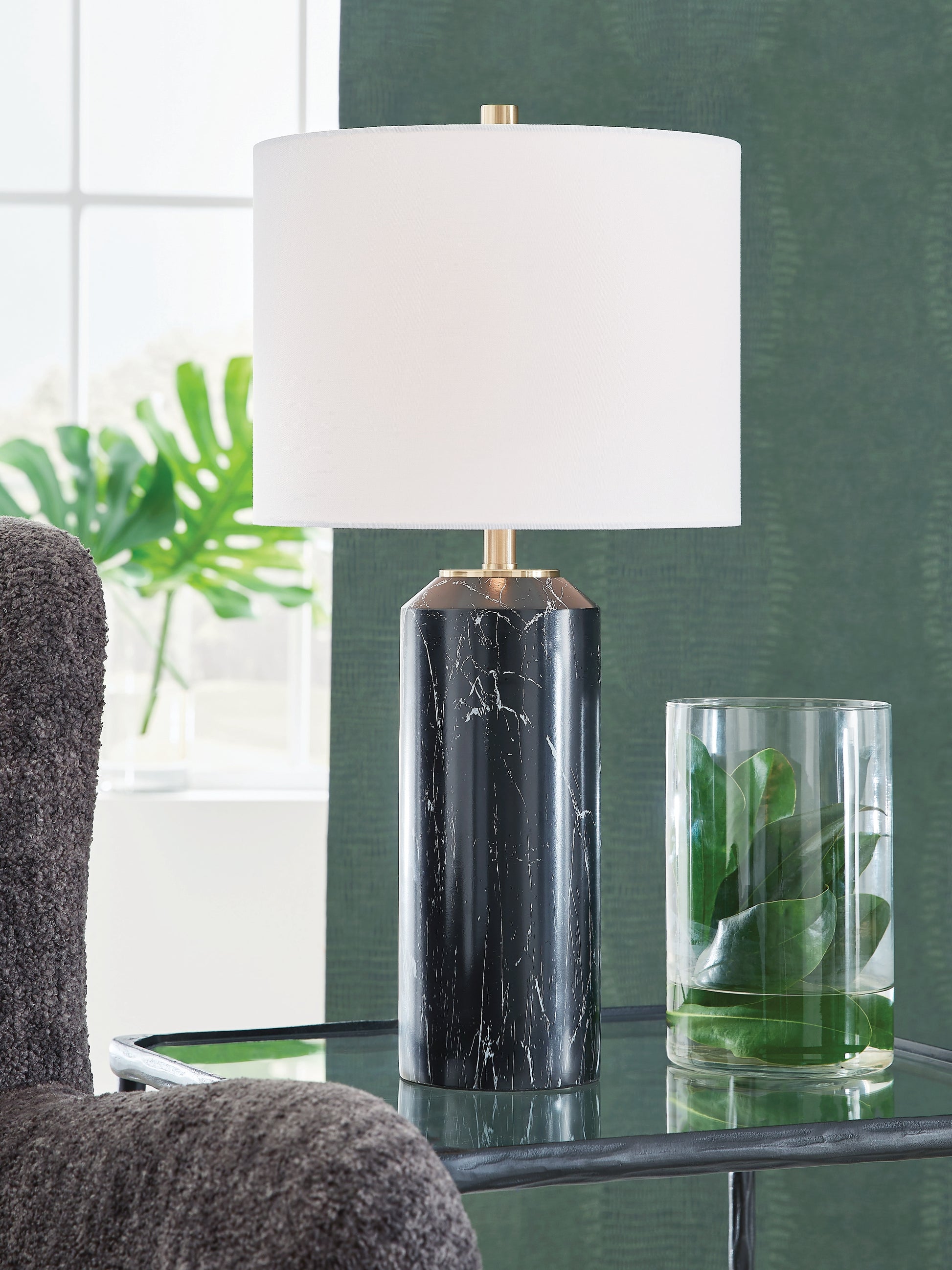 Bradenton Furniture Outlet - Ashley Furniture - Hanzila Lighting - Poly Table Lamp (1/CN) - L236074