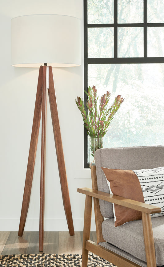 Bradenton Furniture Outlet - Ashley Furniture - Dallson Lighting - Wood Floor Lamp (1/CN) / Brown - L329011