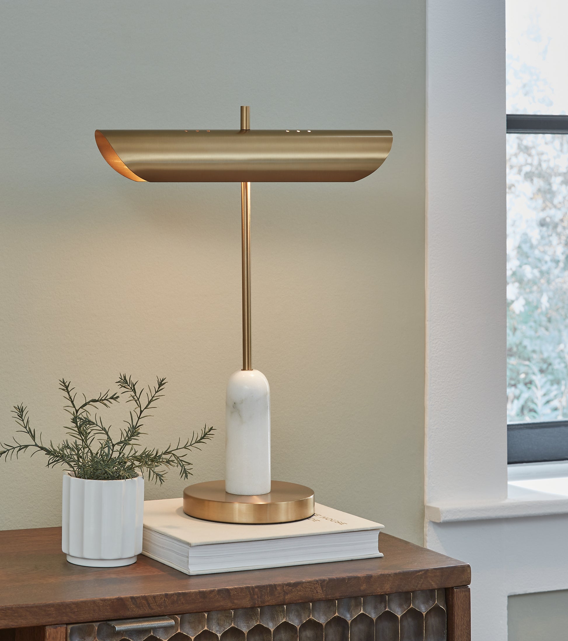Bradenton Furniture Outlet - Ashley Furniture - Rowleigh Lighting - Marble Desk Lamp (1/CN) / Gold Finish/White - L734392