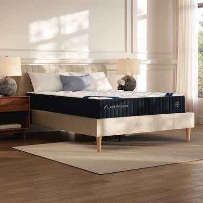 Bradenton Furniture Outlet - Ashley Furniture - Dreamcloud Classic Memory Foam Mattresses - Queen - M12031