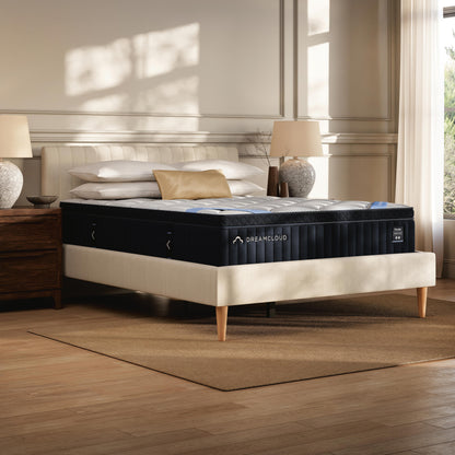Bradenton Furniture Outlet - Ashley Furniture - Dreamcloud Premier Memory Foam Mattresses - Queen - M12131