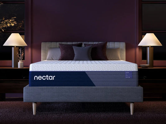 Bradenton Furniture Outlet - Ashley Furniture - Nectar Luxe Hybrid 5.1 Mattresses - Queen / White - M14231