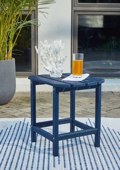 Bradenton Furniture Outlet - Ashley Furniture - Sundown Treasure Outdoor - End Table / Blue - P009-703