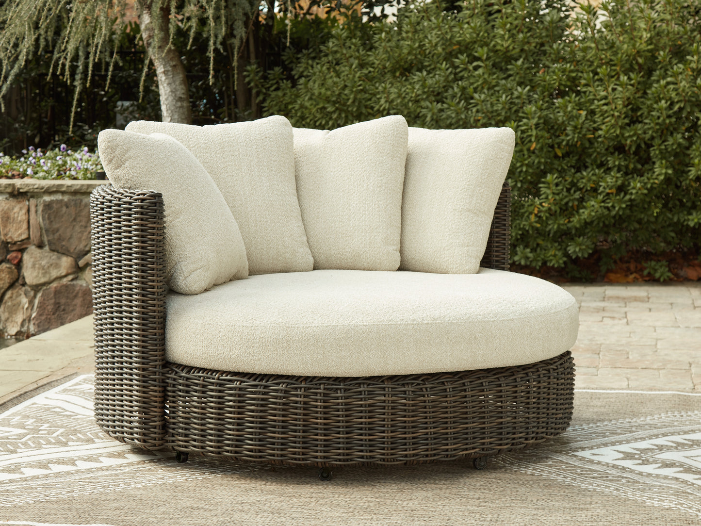 Bradenton Furniture Outlet - Ashley Furniture - Kimora Outdoor - Swivel Lounge Chair w/Cushion / Beige/Dark Brown - P711-810