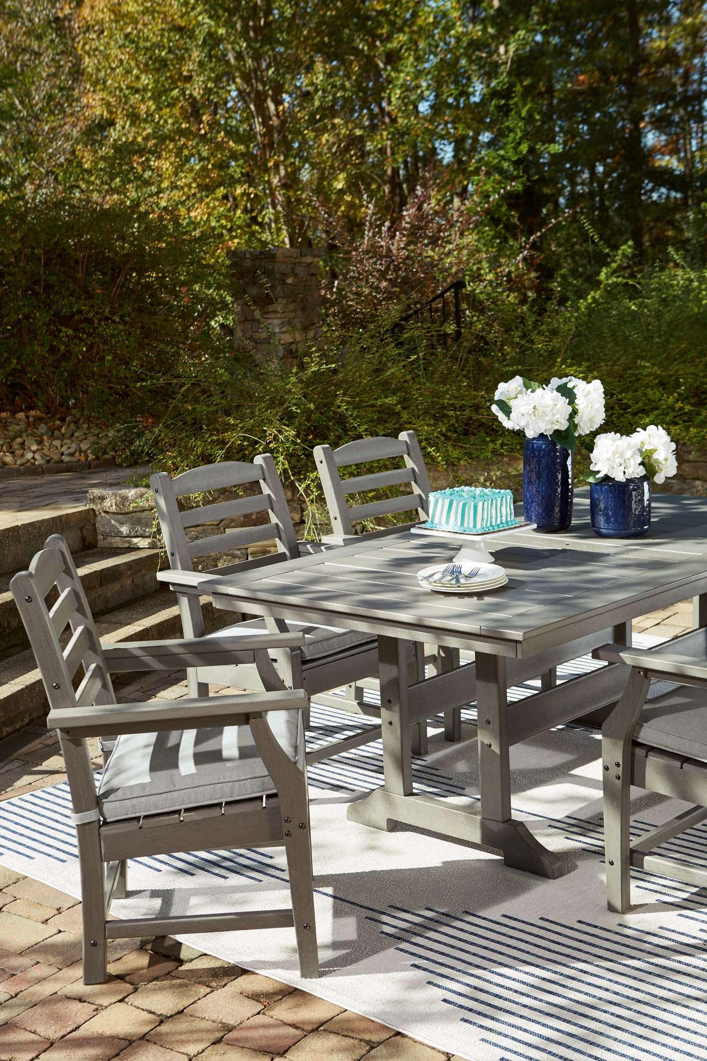 Bradenton Furniture Outlet - Ashley Furniture - Visola Outdoor - RECT Dining Table w/UMB OPT / Gray - P802-625