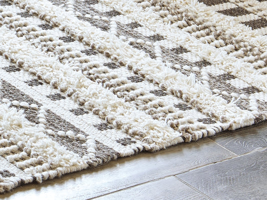 Bradenton Furniture Outlet - Ashley Furniture - Karalee Rug - 5' x 7' Rug / Ivory/Brown - R404442