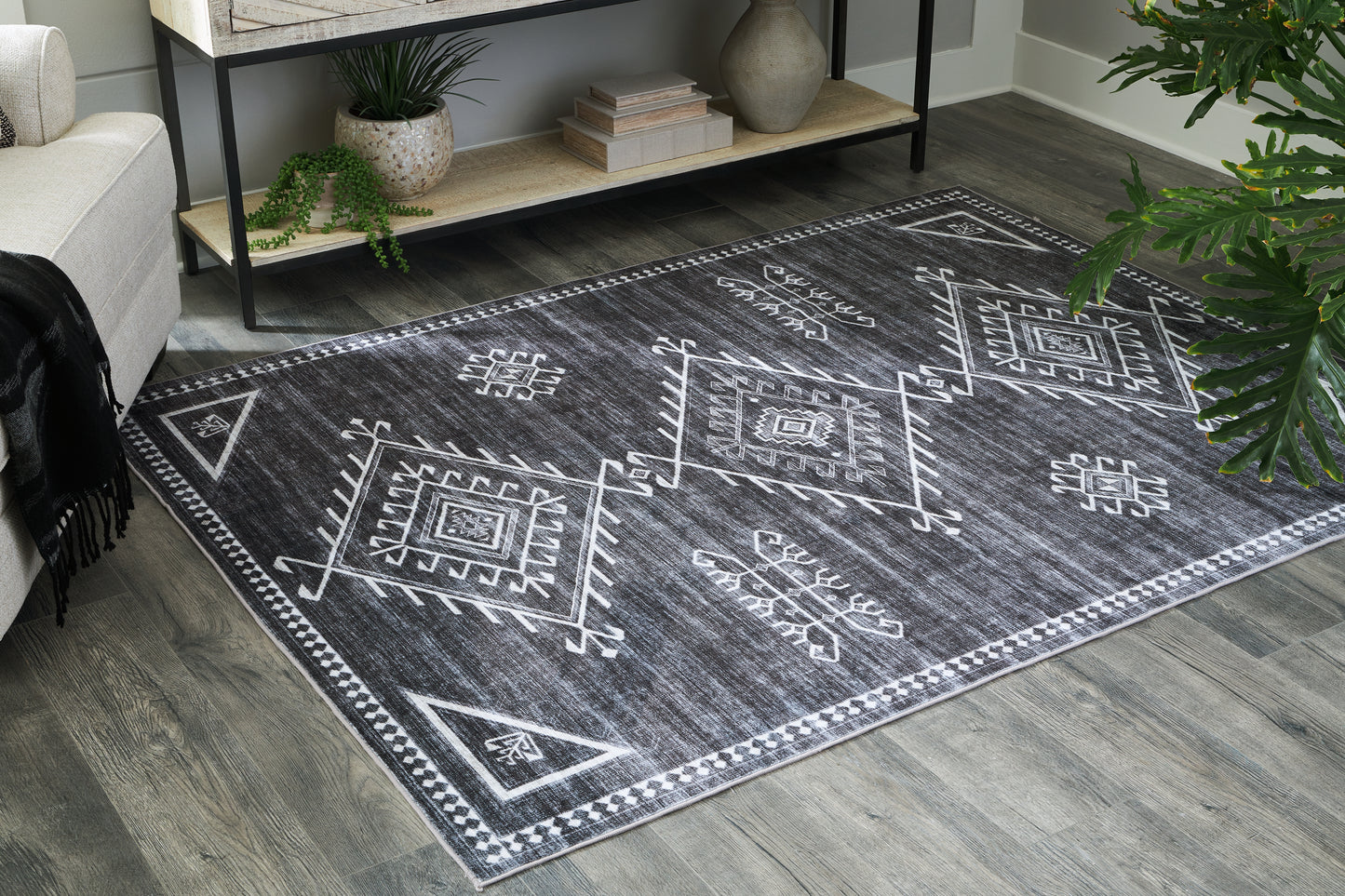 Bradenton Furniture Outlet - Ashley Furniture - Arloman Rug - 5' x 7' Washable Rug / Black/Cream/Gray - R405932