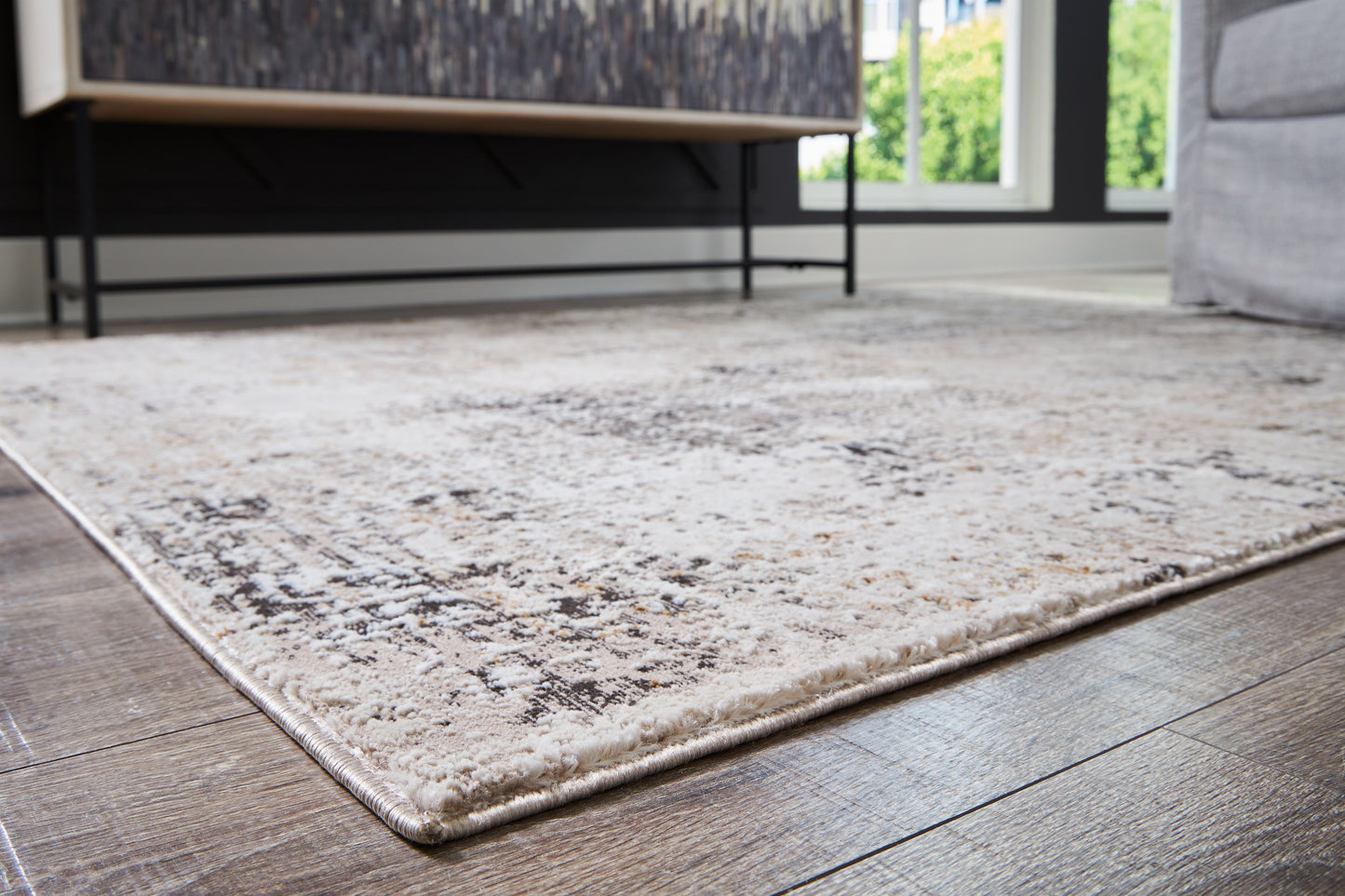 Bradenton Furniture Outlet - Ashley Furniture - Elaning Rug - 8' x 10' Rug / Black/Gray/Cream - R406701