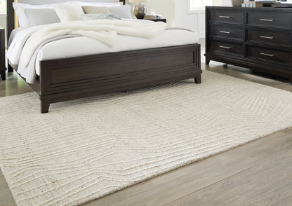 Bradenton Furniture Outlet - Ashley Furniture - Varahill Rug - 8' x 10' Rug / Gray/Ivory - R406931