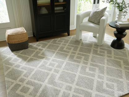 Bradenton Furniture Outlet - Ashley Furniture - Unawick Rug - Large Rug / Gray/Ivory - R407331