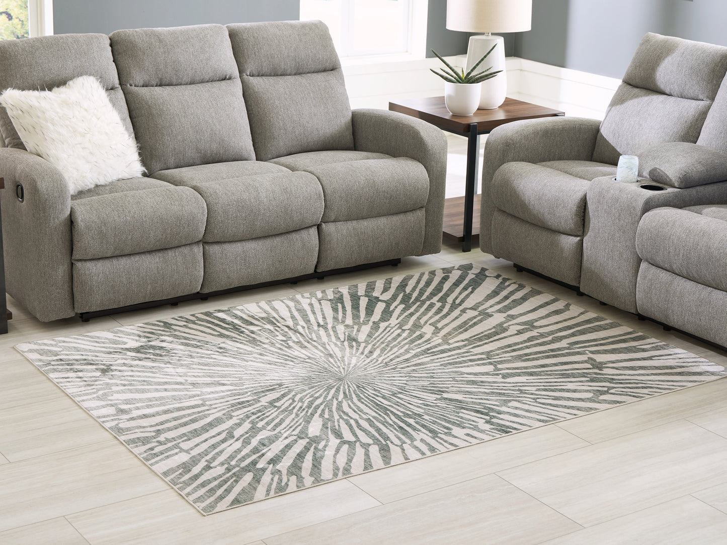 Bradenton Furniture Outlet - Ashley Furniture - Verland Rug - Washable 5' x 7' Area Rug / Gray/White - R407432
