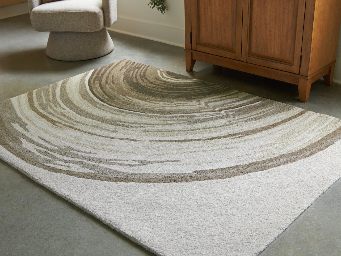Bradenton Furniture Outlet - Ashley Furniture - Rizwana Rug - 5' x 7' Area Rug / Ivory/Brown/Gray - R407762