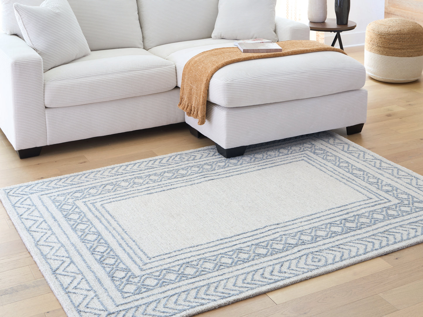 Bradenton Furniture Outlet - Ashley Furniture - Azelhurst Rug - 5' x 7' Area Rug / Blue/Ivory/Gray - R407852