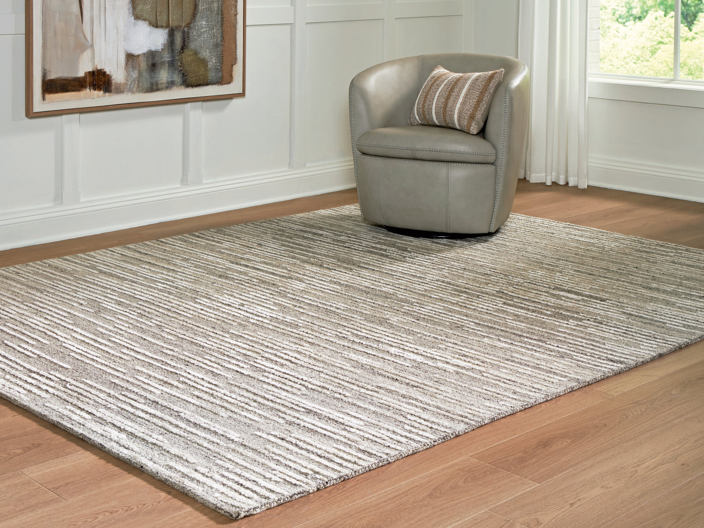 Bradenton Furniture Outlet - Ashley Furniture - Eljory Rug - Large Rug / Gray - R408201