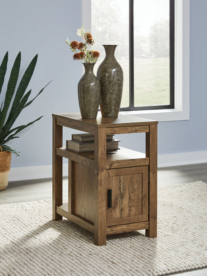 Bradenton Furniture Outlet - Ashley Furniture - Fendenmore Chairside End Table - Chair Side End Table / Brown - T190-117