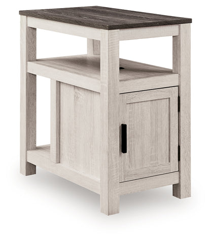 Fendenmore Chairside End Table