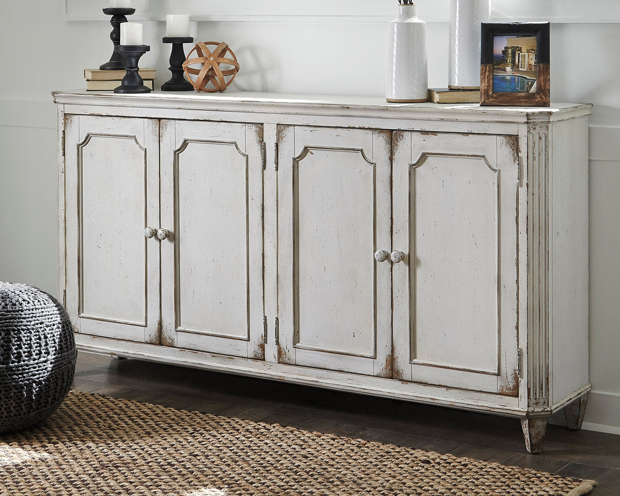 Bradenton Furniture Outlet - Ashley Furniture - Mirimyn Accent Cabinet - Accent Cabinet / Antique White - T505-560