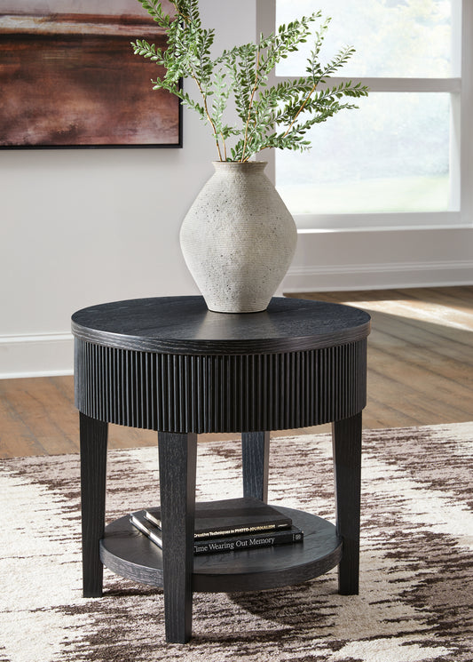 Bradenton Furniture Outlet - Ashley Furniture - Marstream End Table - Round End Table / Black - T551-6