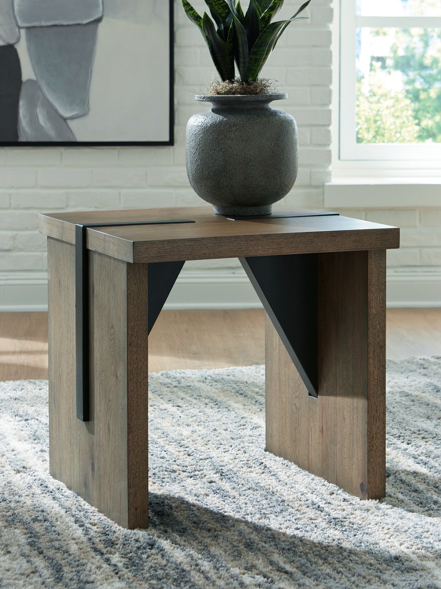 Bradenton Furniture Outlet - Ashley Furniture - Kandinew End Table - Square End Table - T554-2