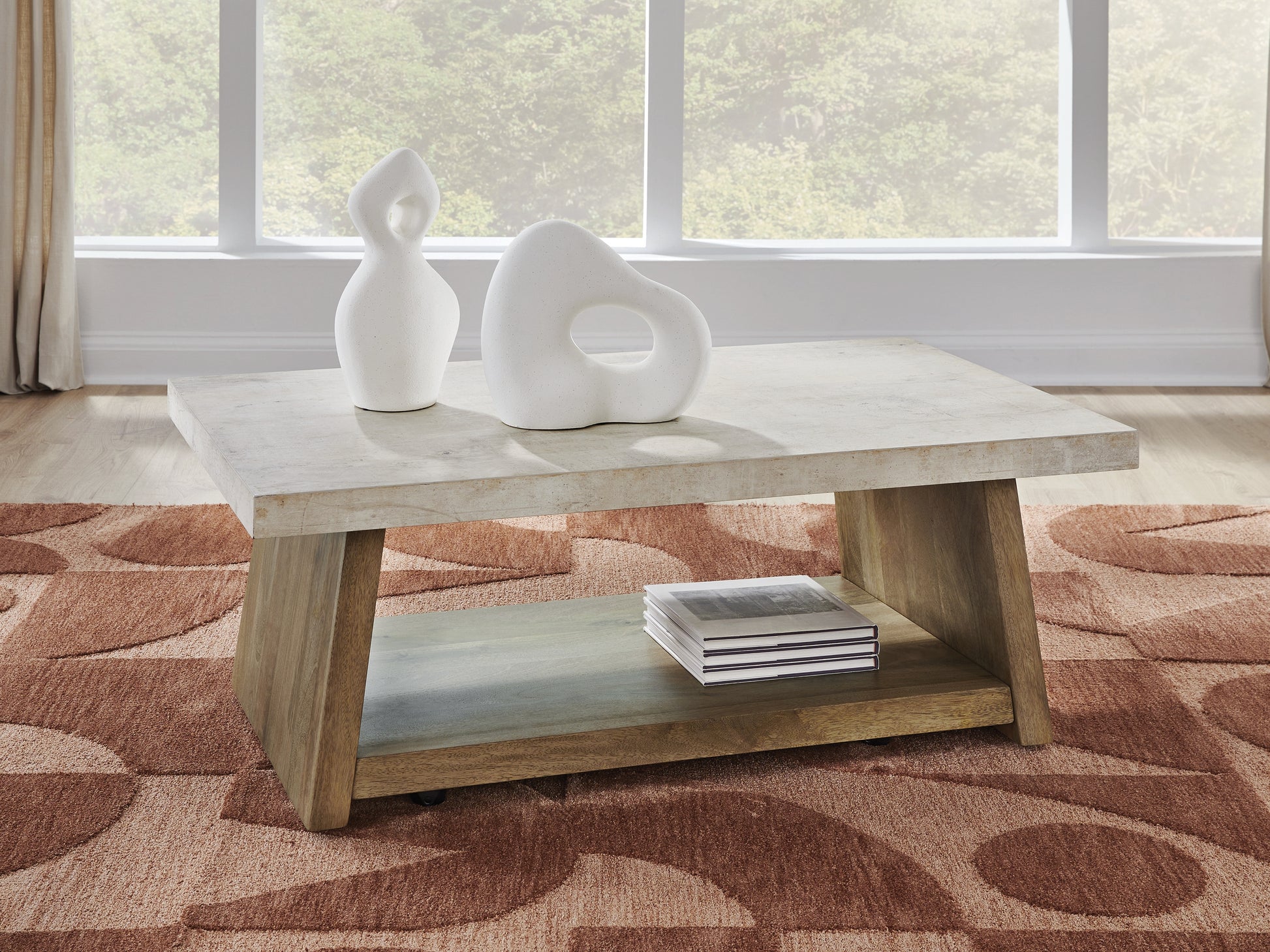 Bradenton Furniture Outlet - Ashley Furniture - Brendalhouse Coffee Table - Rectangular Cocktail Table / Light Brown - T642-1