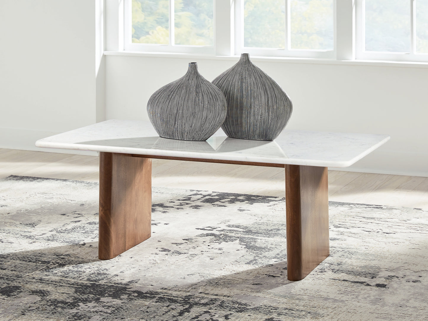 Bradenton Furniture Outlet - Ashley Furniture - Isanti Coffee Table - Rectangular Cocktail Table / Light Brown/White - T662-1