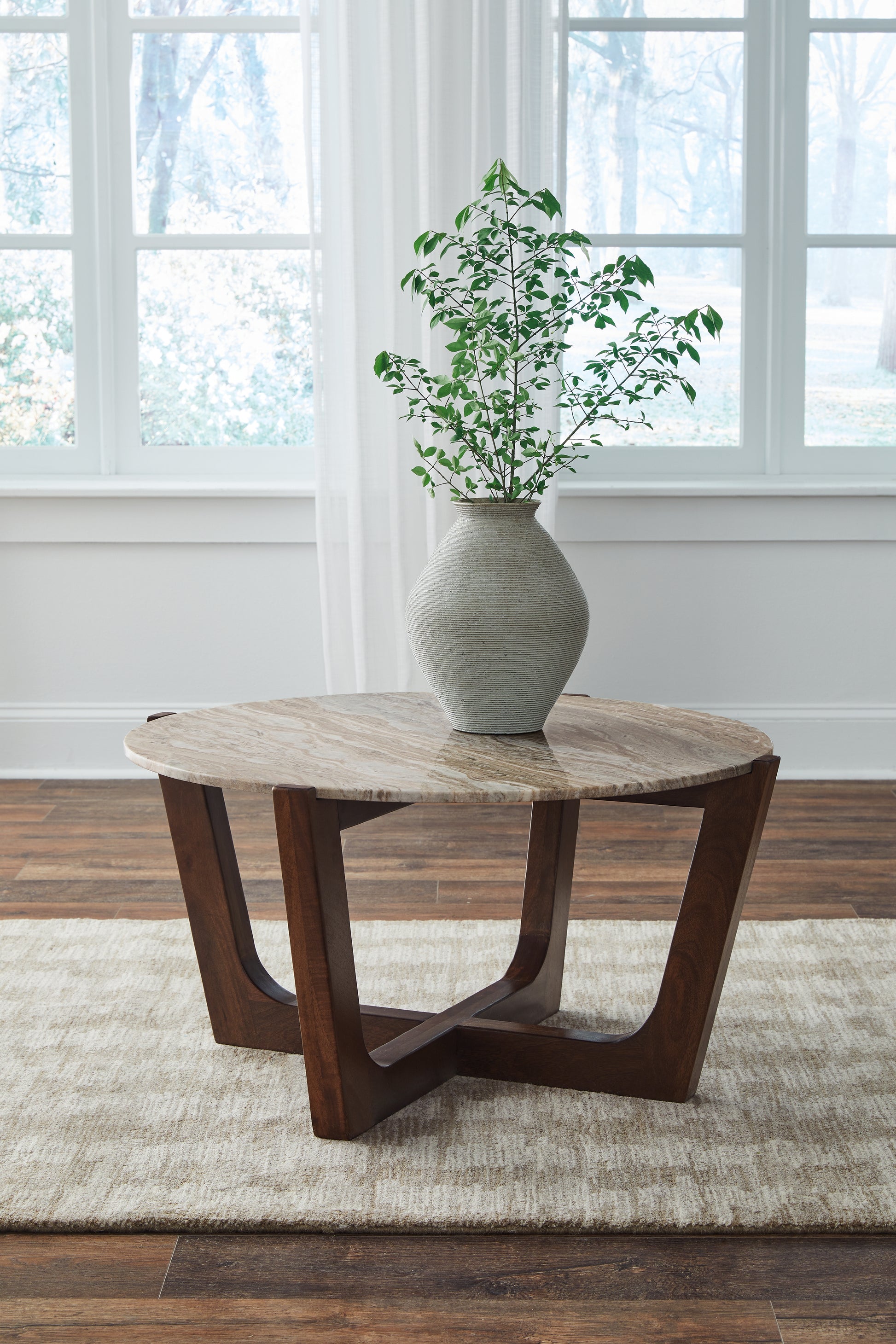 Bradenton Furniture Outlet - Ashley Furniture - Tanidore Coffee Table - Round Cocktail Table / Warm Brown - T667-8