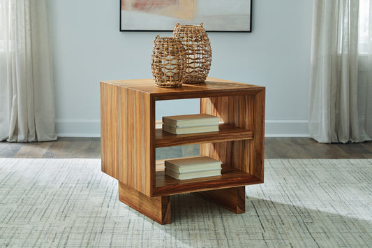 Bradenton Furniture Outlet - Ashley Furniture - Dressonni End Table - Square End Table / Brown - T690-2