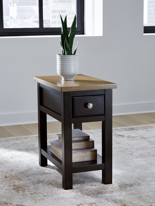 Bradenton Furniture Outlet - Ashley Furniture - Drazmine Chairside End Table - Chair Side End Table / Brown - T734-17