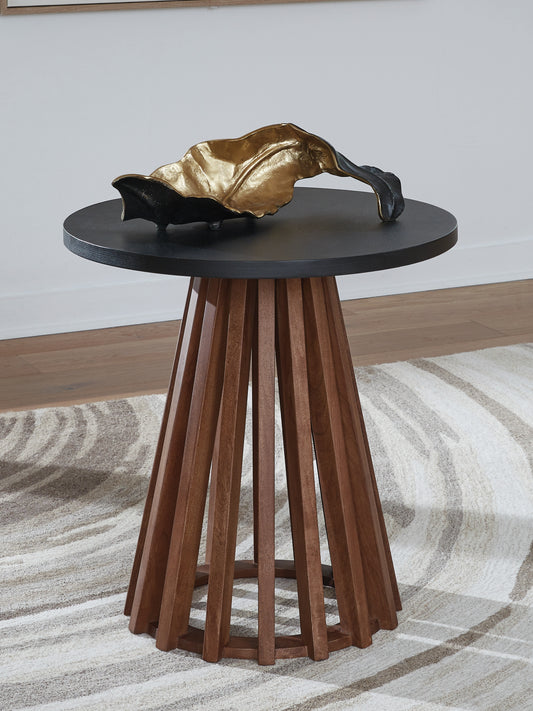 Bradenton Furniture Outlet - Ashley Furniture - Kallari End Table - Round End Table / Warm Brown/Black - T737-6