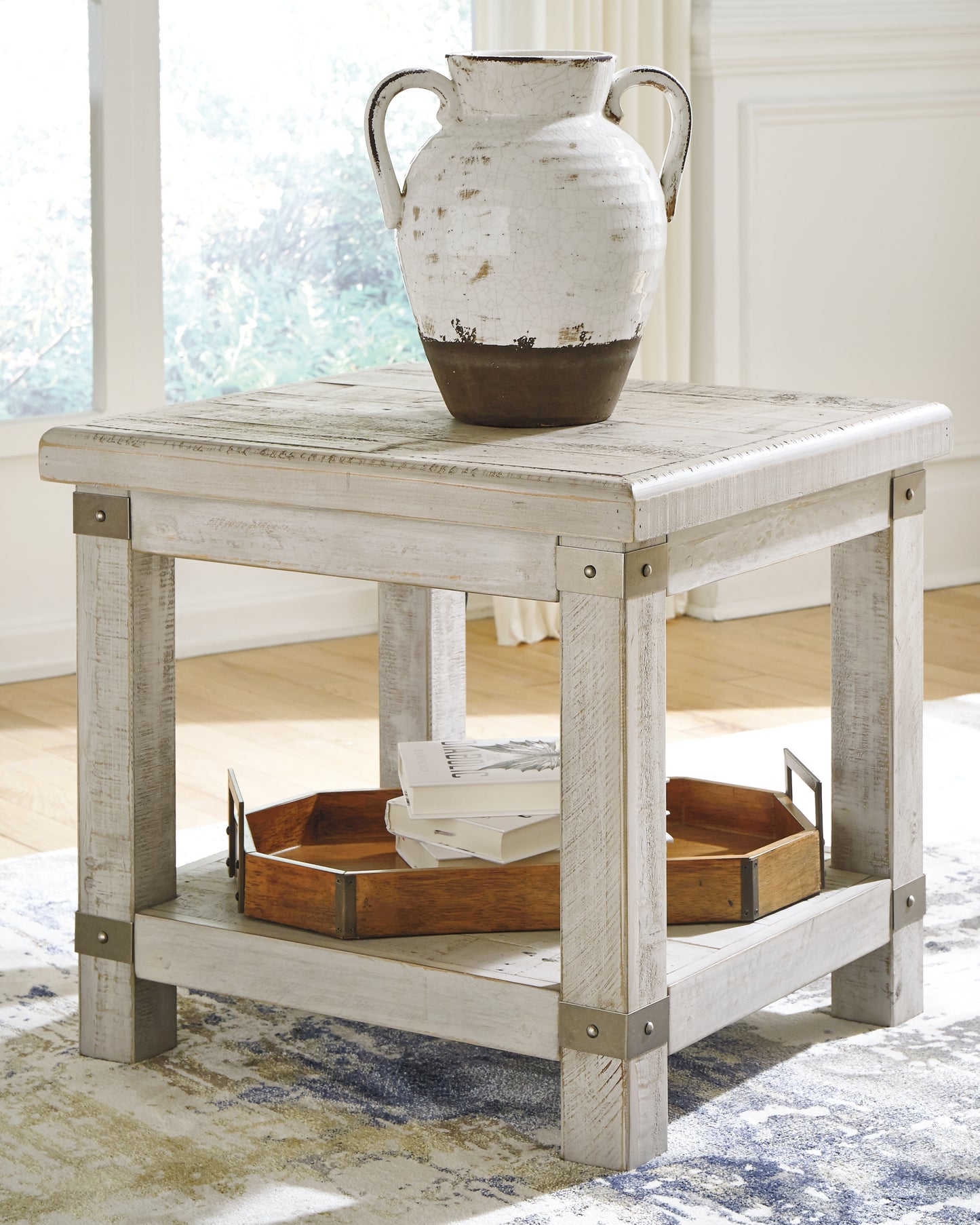 Bradenton Furniture Outlet - Ashley Furniture - Carynhurst End Table - Rectangular End Table / Whitewash - T929-3