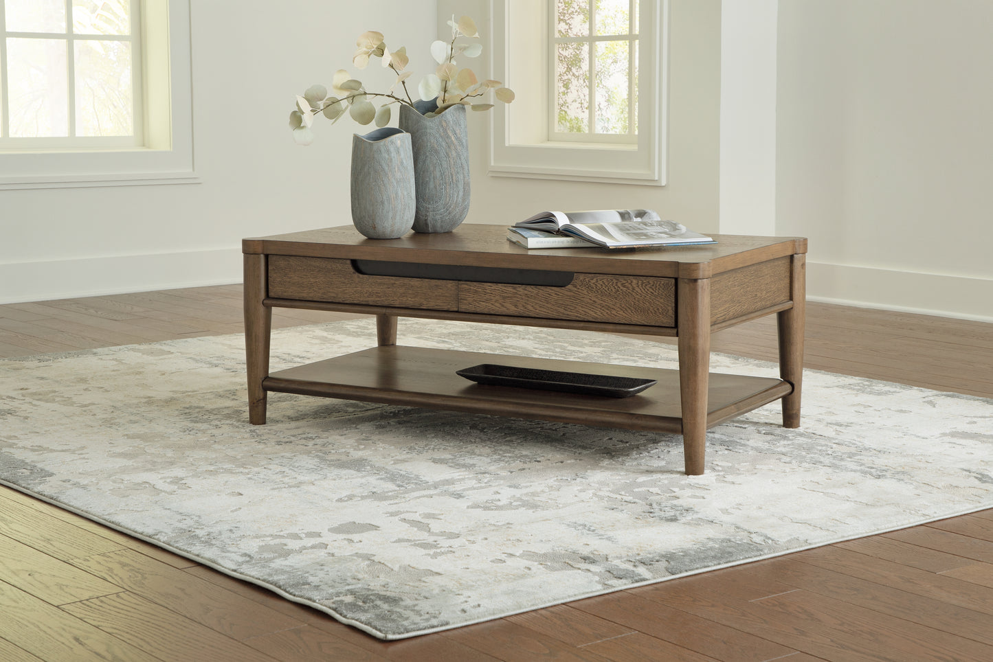 Bradenton Furniture Outlet - Ashley Furniture - Roanhowe Coffee Table - Rectangular Cocktail Table / Brown - T769-1