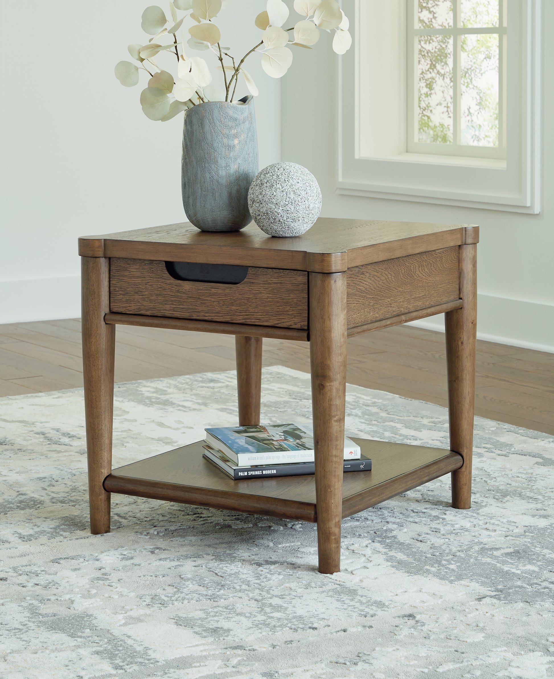 Bradenton Furniture Outlet - Ashley Furniture - Roanhowe End Table - Rectangular End Table / Brown - T769-3