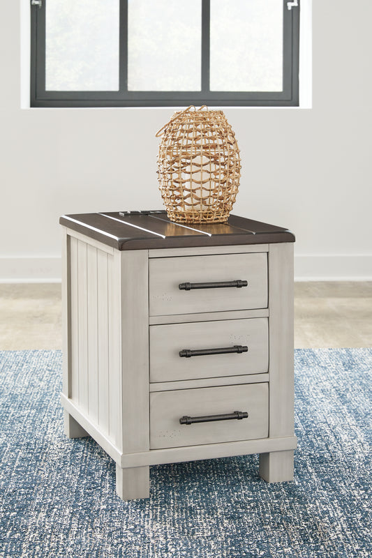 Bradenton Furniture Outlet - Ashley Furniture - Darborn Chairside End Table - Chair Side End Table / Gray/Brown - T796-7